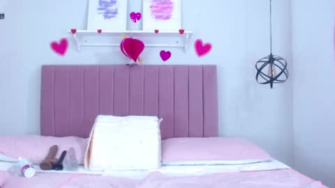 Snapshot of dolce_horny chatting on 10, 3, 2025 Dolce online show from 10, 3, 2025