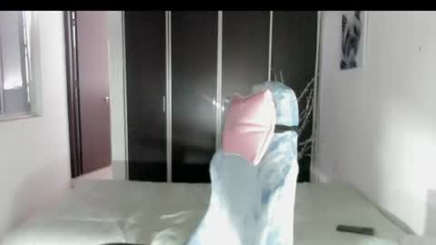 Snapshot of dolce_more chatting on 1, 7, 2026 DOLCE XOXO online show from 1, 7, 2026