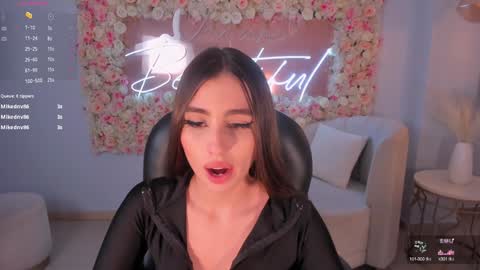 Snapshot of dolcieelliot chatting on 7, 1, 2025 Dolcie online show from 7, 1, 2025