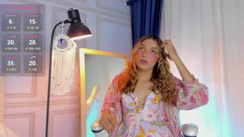 Snapshot of doll_isa_ chatting on 19, 9, 2025 doll_isa_ online show from 19, 9, 2025