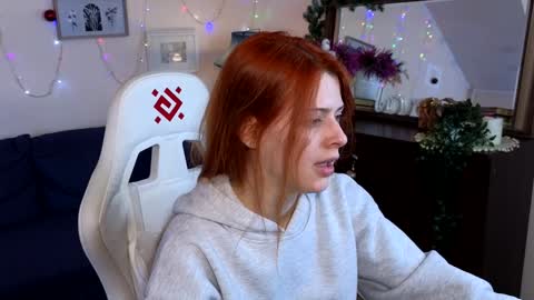 Your doll Lesli online show from 4, 1, 2025