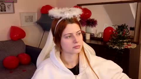 Your doll Lesli online show from 15, 2, 2025