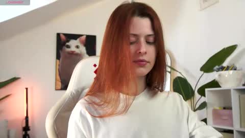 Snapshot of doll_lesli chatting on 28, 2, 2026 Your doll Lesli online show from 28, 2, 2026