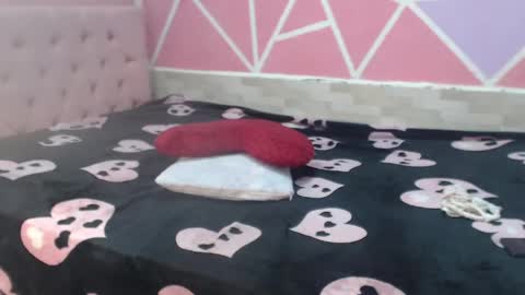 doll rihana online show from 30, 5, 2026
