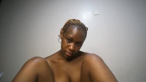 Snapshot of dollberry chatting on 11, 12, 2024 dollberry online show from 11, 12, 2024