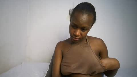 Snapshot of dollberry chatting on 15, 2, 2025 dollberry online show from 15, 2, 2025