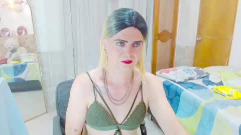 Snapshot of dolldirtyxxx1 chatting on 8, 6, 2026 ilona online show from 8, 6, 2026