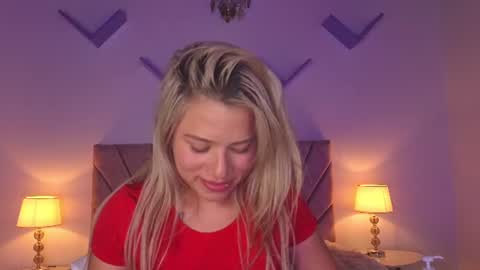 Snapshot of dollfaceink chatting on 11, 6, 2026 DollFaceInk online show from 11, 6, 2026