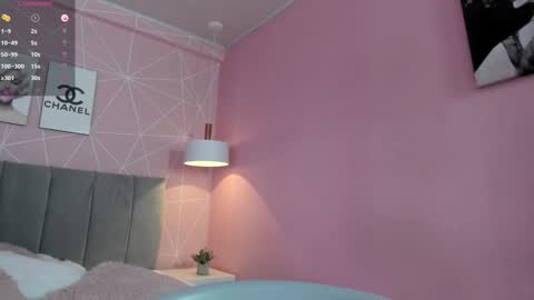 Call me Zoe  online show from 6, 2, 2025