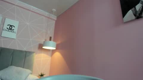 Call me Zoe  online show from 31, 10, 2025