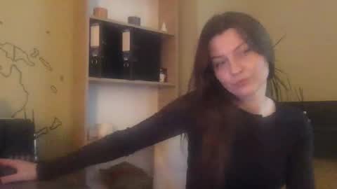 Snapshot of dollyroma chatting on 1, 12, 2025 DollyRoma online show from 1, 12, 2025