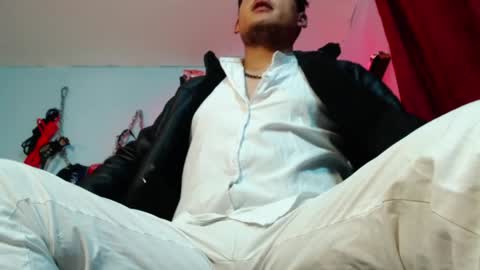 Diego Castell online show from 4, 4, 2026