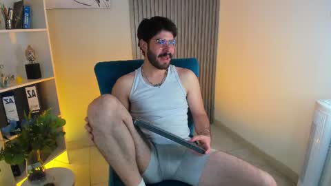 Snapshot of domboy_ chatting on 3, 7, 2026 domboy online show from 3, 7, 2026