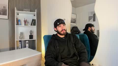Snapshot of domboy_ chatting on 4, 8, 2026 domboy online show from 4, 8, 2026