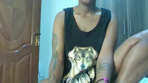 Snapshot of domecesy chatting on 22, 11, 2025 Amarie noels online show from 22, 11, 2025