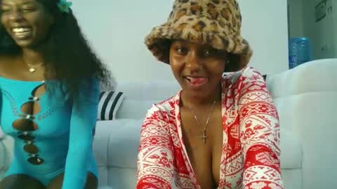 Snapshot of domecesy chatting on 16, 1, 2026 Amarie noels online show from 16, 1, 2026