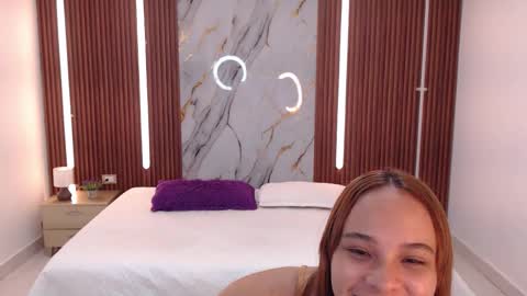 Snapshot of domenica_west chatting on 10, 9, 2025 domenica online show from 10, 9, 2025