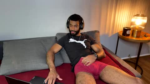 Domi online show from 23, 4, 2026