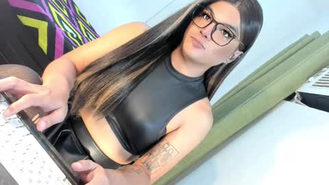 ANGELA online show from 16, 10, 2025