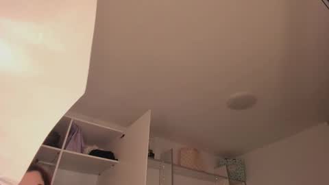 I WILL BE BACK ON WEDNESDAY DECEMBER 4 0100AM COLOMBIA TIME    online show from 16, 1, 2025