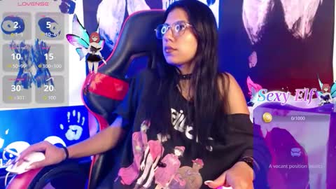 Domina Lia online show from 4, 3, 2026