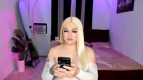 Snapshot of dominant_sanya chatting on 30, 11, 2025 Sanya online show from 30, 11, 2025