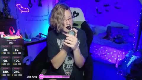 Bigbearnbunnyboy online show from 15, 11, 2025