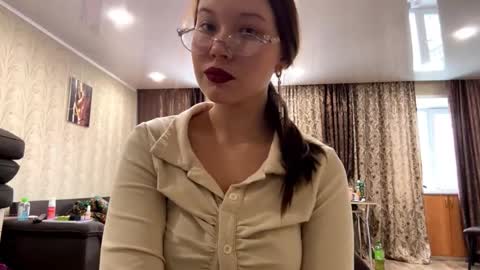 Snapshot of domingapriess chatting on 21, 11, 2025 Olivia online show from 21, 11, 2025