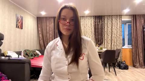 Snapshot of domingapriess chatting on 24, 11, 2025 Olivia online show from 24, 11, 2025