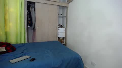 Snapshot of dominic_sofia chatting on 28, 4, 2026 dominic_sofia online show from 28, 4, 2026