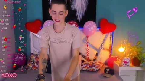 Dominic online show from 20, 2, 2025