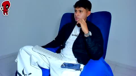 Snapshot of dominick_king chatting on 28, 4, 2026 Dominic online show from 28, 4, 2026