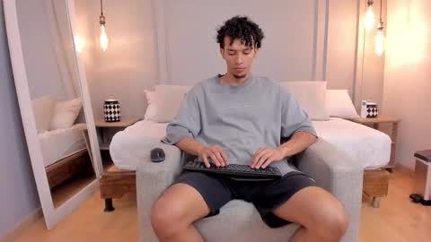 Snapshot of dominick_star chatting on 3, 11, 2025 Dominick Star online show from 3, 11, 2025