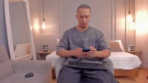 Snapshot of dominick_star chatting on 10, 11, 2025 Dominick Star online show from 10, 11, 2025