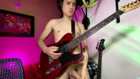 Dominick Wildd online show from 9, 8, 2026