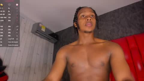 Snapshot of dominicsccott chatting on 20, 7, 2026 Dominicscott online show from 20, 7, 2026