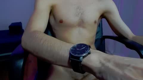 Snapshot of dominicvalente chatting on 19, 11, 2025 dominicvalente online show from 19, 11, 2025