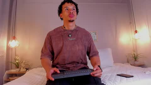 Snapshot of dominik_drake chatting on 4, 6, 2026 Dominik Drake online show from 4, 6, 2026
