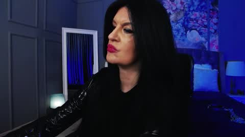 Snapshot of dommelisa chatting on 14, 12, 2025 Dom Melisa online show from 14, 12, 2025