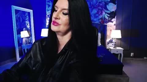 Snapshot of dommelisa chatting on 12, 7, 2026 Dom Melisa online show from 12, 7, 2026