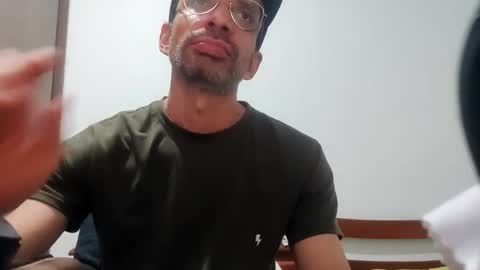 Snapshot of don__chi chatting on 11, 1, 2025 don__chi online show from 11, 1, 2025