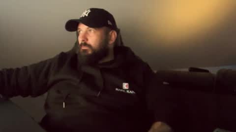 Snapshot of donchriiis chatting on 3, 12, 2025 donchriiis online show from 3, 12, 2025