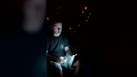 Snapshot of dondoin chatting on 31, 7, 2026 live online show from 31, 7, 2026
