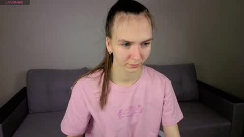 Donna Le online show from 13, 4, 2026