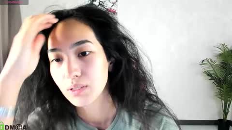 Aura online show from 20, 9, 2025