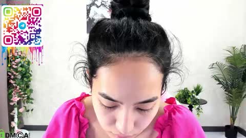 Aura online show from 16, 10, 2025