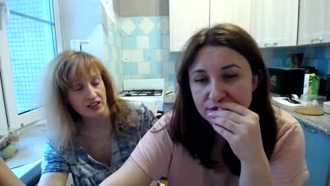 Tatiana 43 curvy sexy body and Joanna redhead 39 years online show from 23, 1, 2025