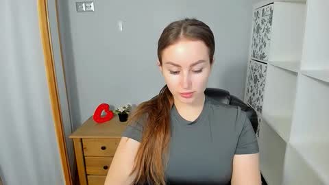 DonnaSensual online show from 11, 9, 2025