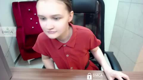 Snapshot of donnasia chatting on 3, 5, 2026 Sia online show from 3, 5, 2026