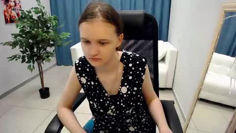 Snapshot of donnasia chatting on 26, 5, 2026 Sia online show from 26, 5, 2026